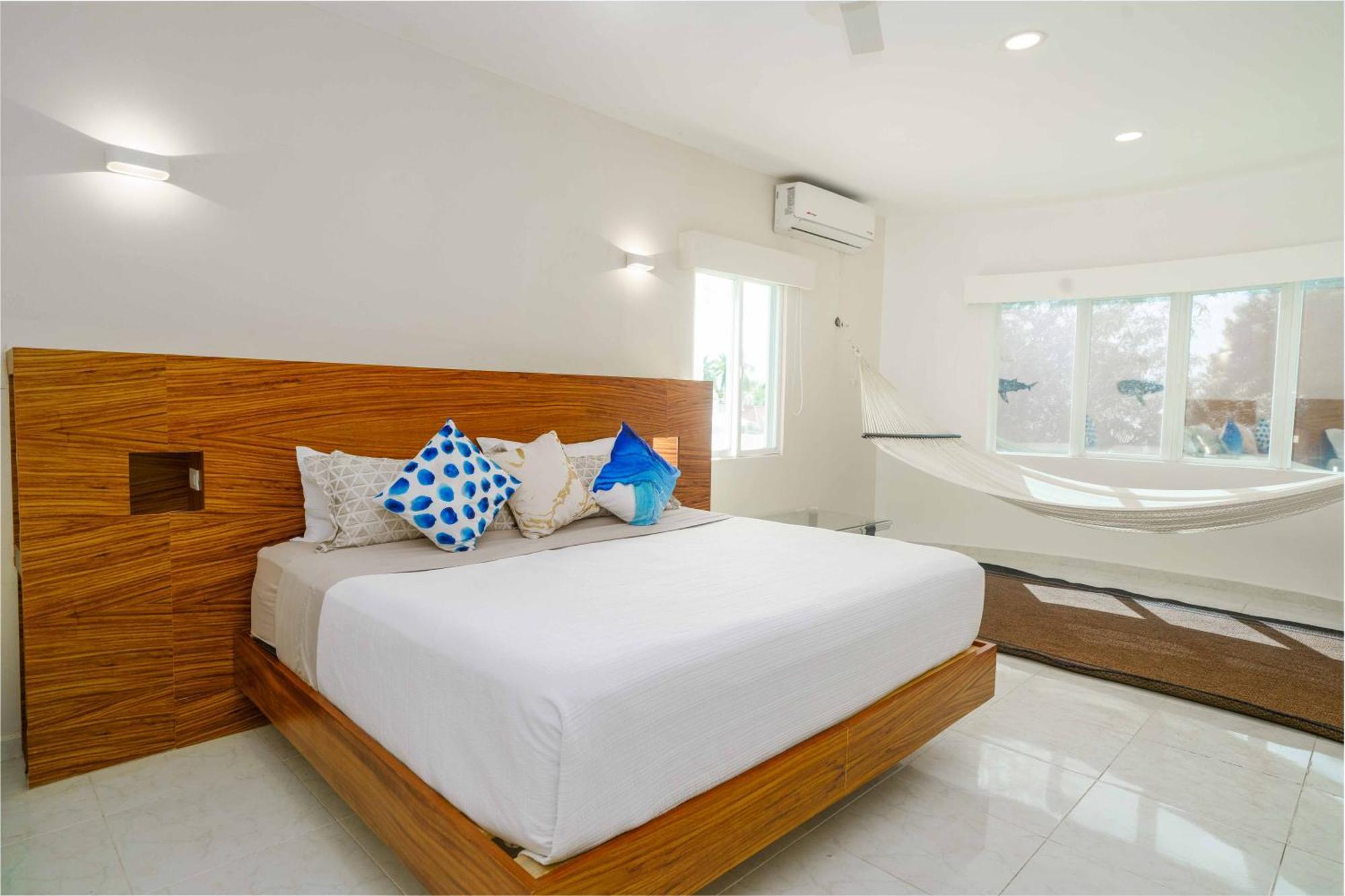 5 Bedroom Modern With Private Pool - Great Location Villa Cancun